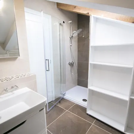 Apartmens Melisa * ורסאר