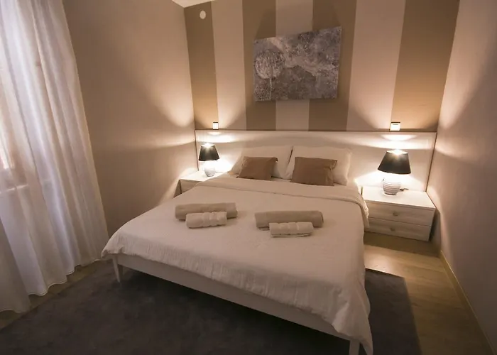 Apartmens Melisa 브르사르