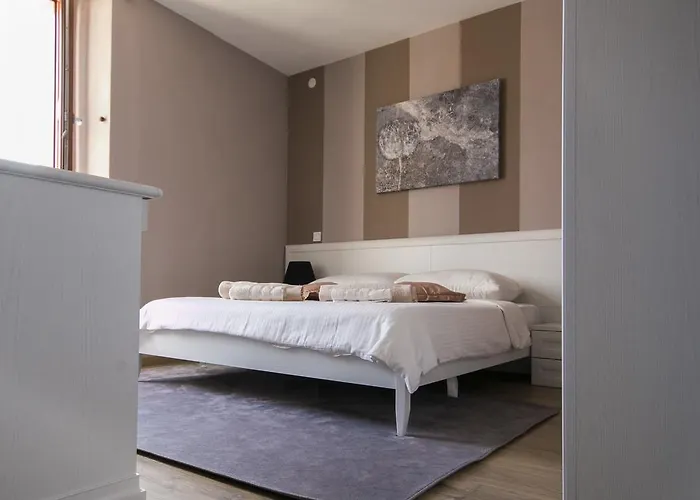 Apartmens Melisa 아파트 브르사르